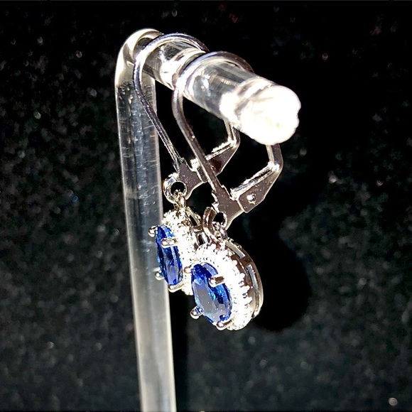 NEW! Blue Oval Synthetic “Sapphire” & CZ Silver-Tone Pierced Drop Earrings - Picture 3 of 6